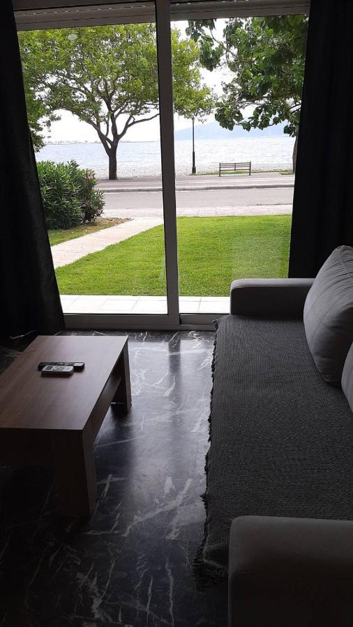 Nafpaktos Seaside Apartment Dış mekan fotoğraf