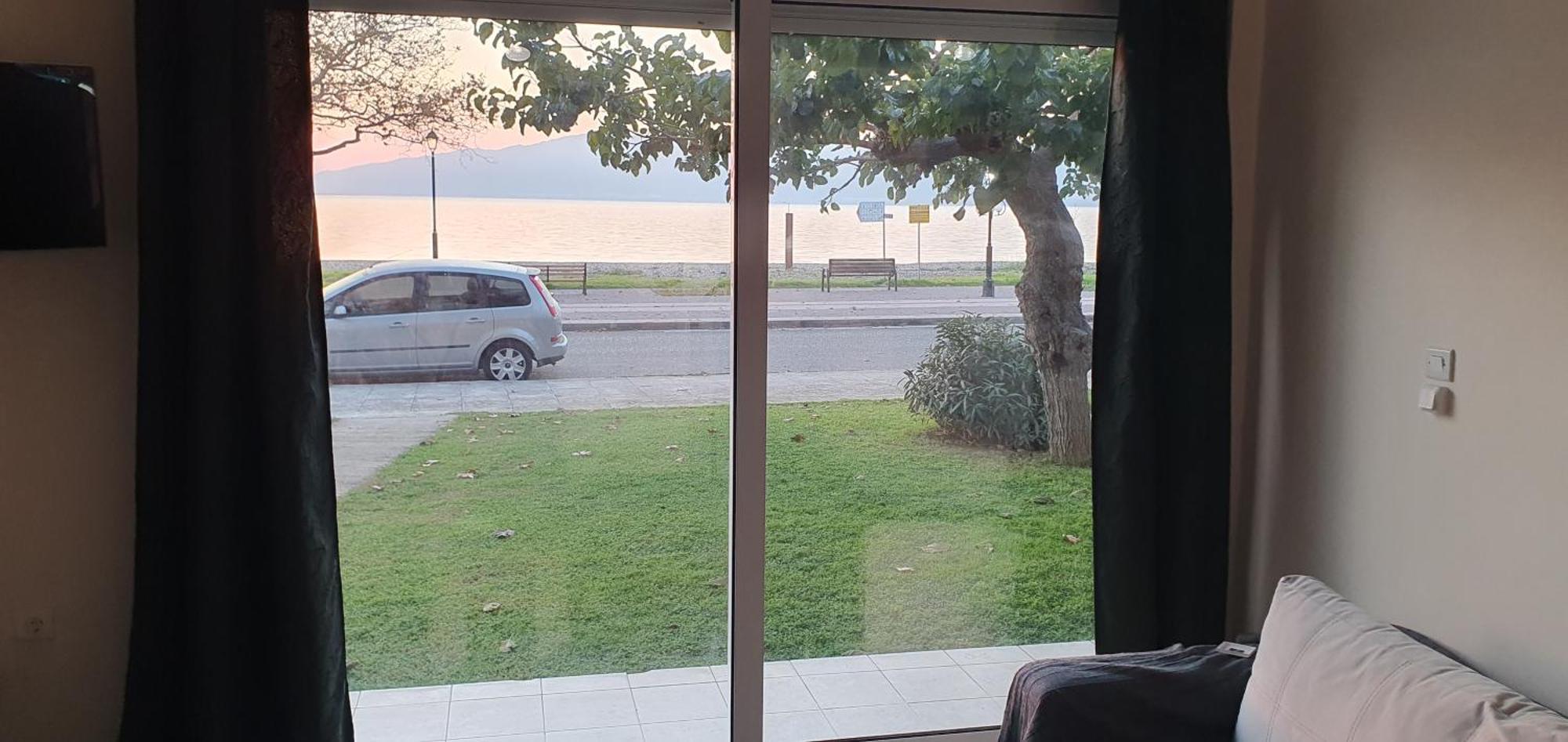Nafpaktos Seaside Apartment Dış mekan fotoğraf